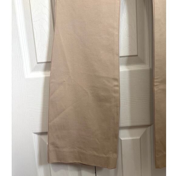 Old Navy NWT High Rise Pixie Flare Khaki Career Pants Size 6 - Picture 4 of 10